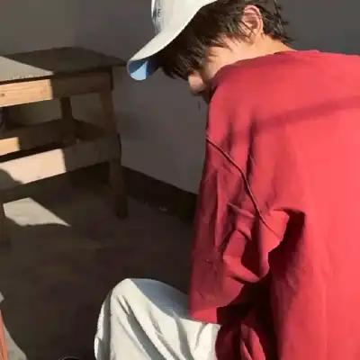 旱泳达人陆,游器教师走,红网络,世界杯买球软件,体育博彩,足球投注,线上买球,世界杯预测